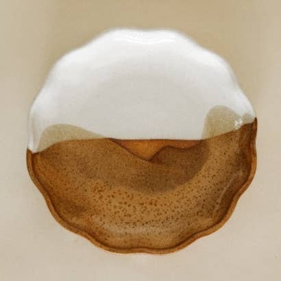 Drifter Pie Dish för wholesale av Uzumati Ceramics