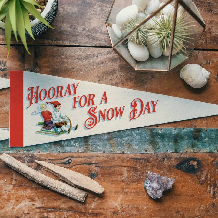 ¡Hurra por el Día de Nieve Bandera de Fieltro! para venta al por mayor de Benoit's Design Co.