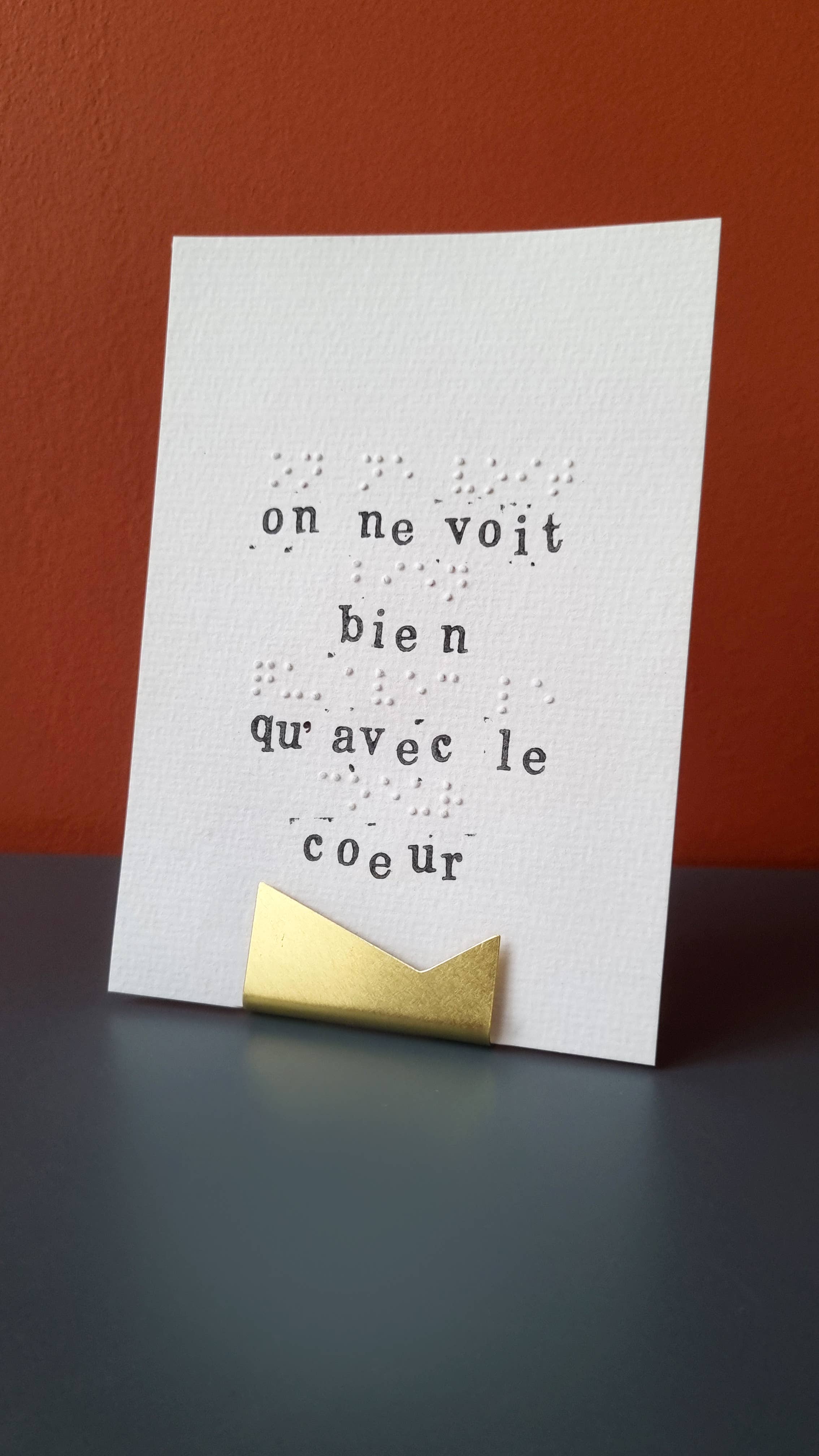 Delphine Plisson – wholesale Place card / place holder – Brass card holder or photo holder2