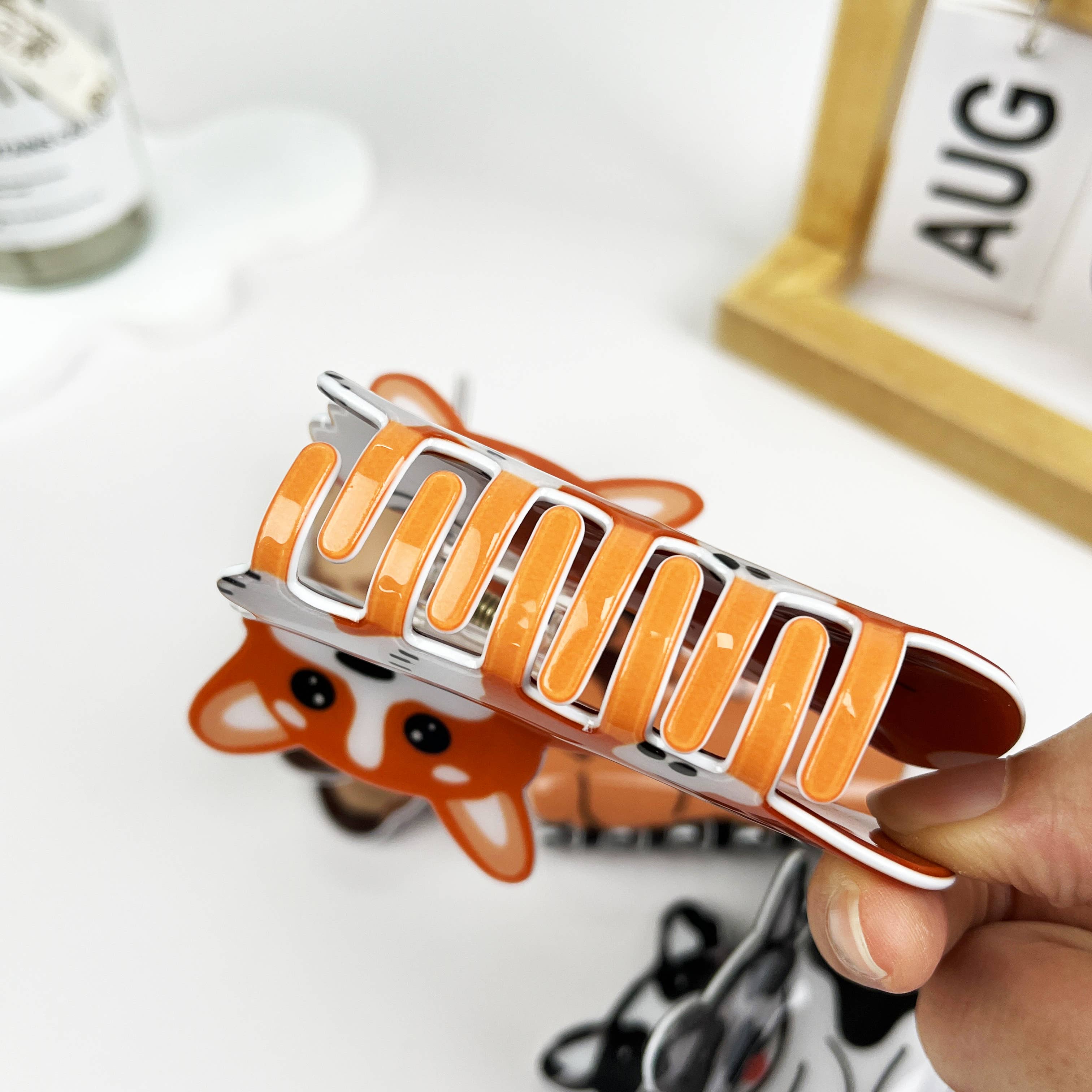 mildstyles – wholesale Hårklämma - Dam – Hårklämma med hundmotiv, kloliknande design4