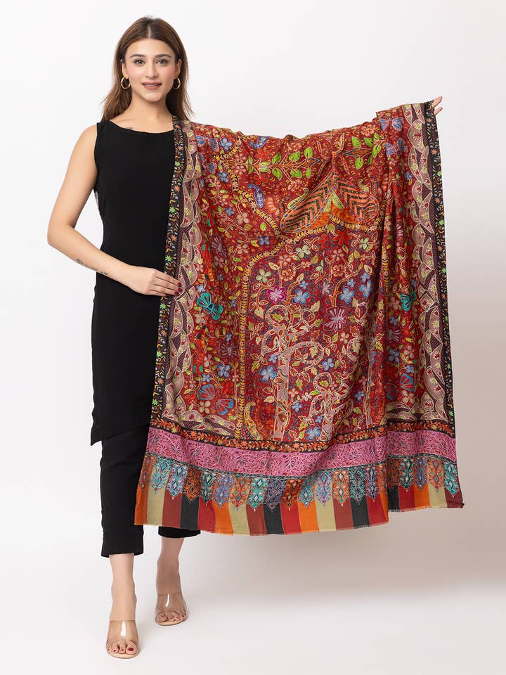 Mantón bordado Kalamkari de Tooshmoda para mujer
para venta al por mayor de TOOSH MODA