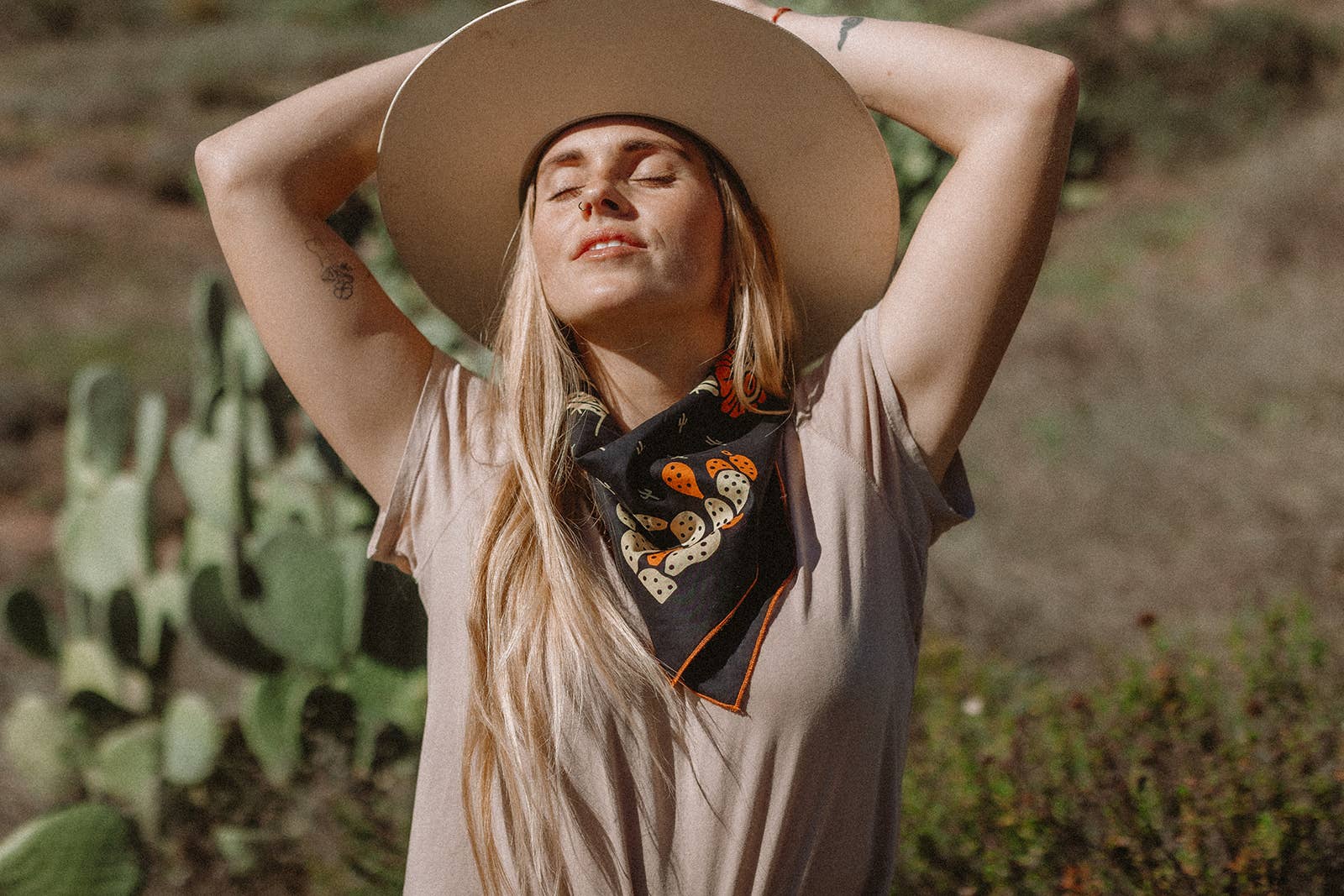 BANDITS Bandanas - Wholesale Bandana - Unisex - "Cactus Dream"4