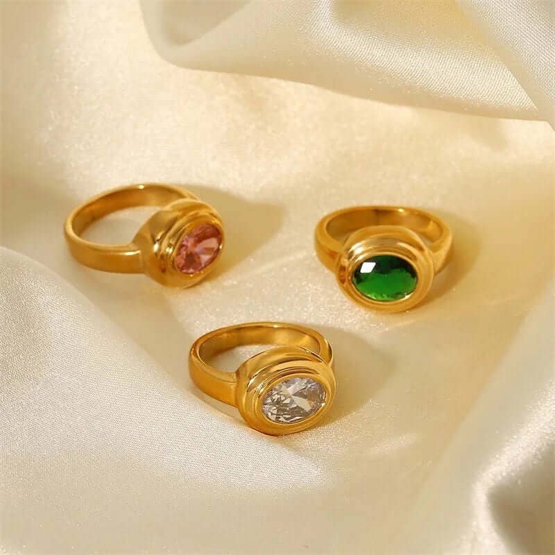 Folie à Trois - Wholesale Single Stone/Solitaire Ring - Vintage Style RING6