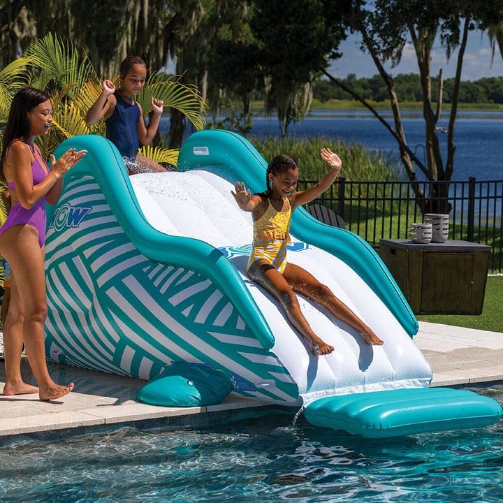 Wow Sports - Wholesale Inflatables - The Wiggle Sprinkler Slide