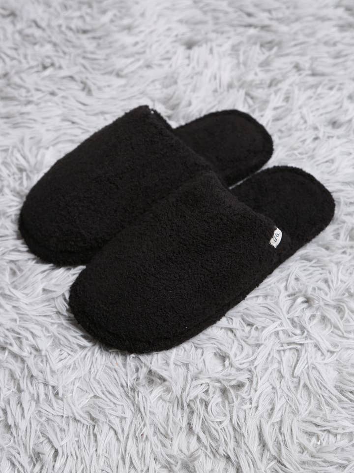 Jasper Trading LLC - Wholesale Slippers - Women's - JCL2127 SOLID COLOR LUXURY SOFT SLIPPER- BLACK3