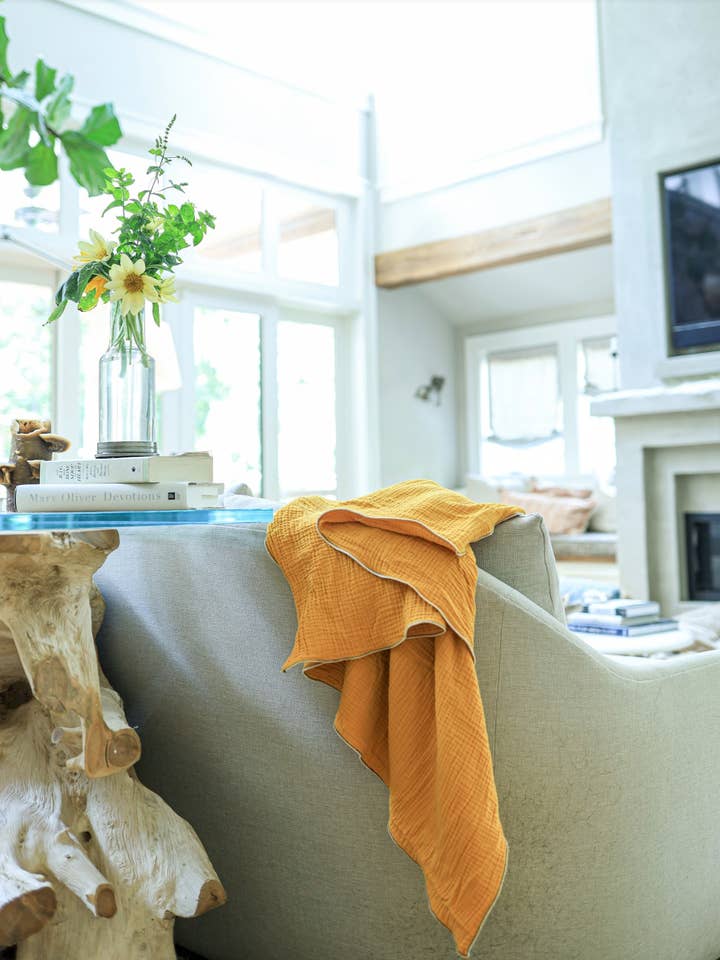 Grande Cloth for wholesale by Blackbird Makers