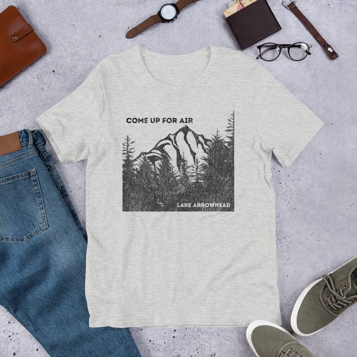 T-shirt Arrowhead Air Lake Gris pour la vente par Manzanita Apparel