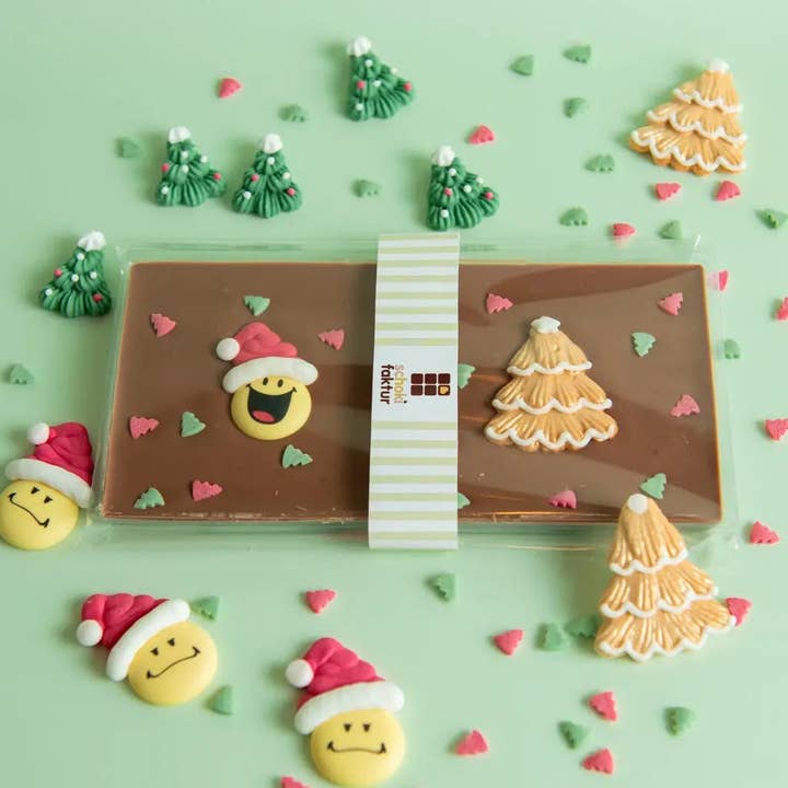 Chocolate with smiley and sugar decoration for wholesale by Schokifaktur