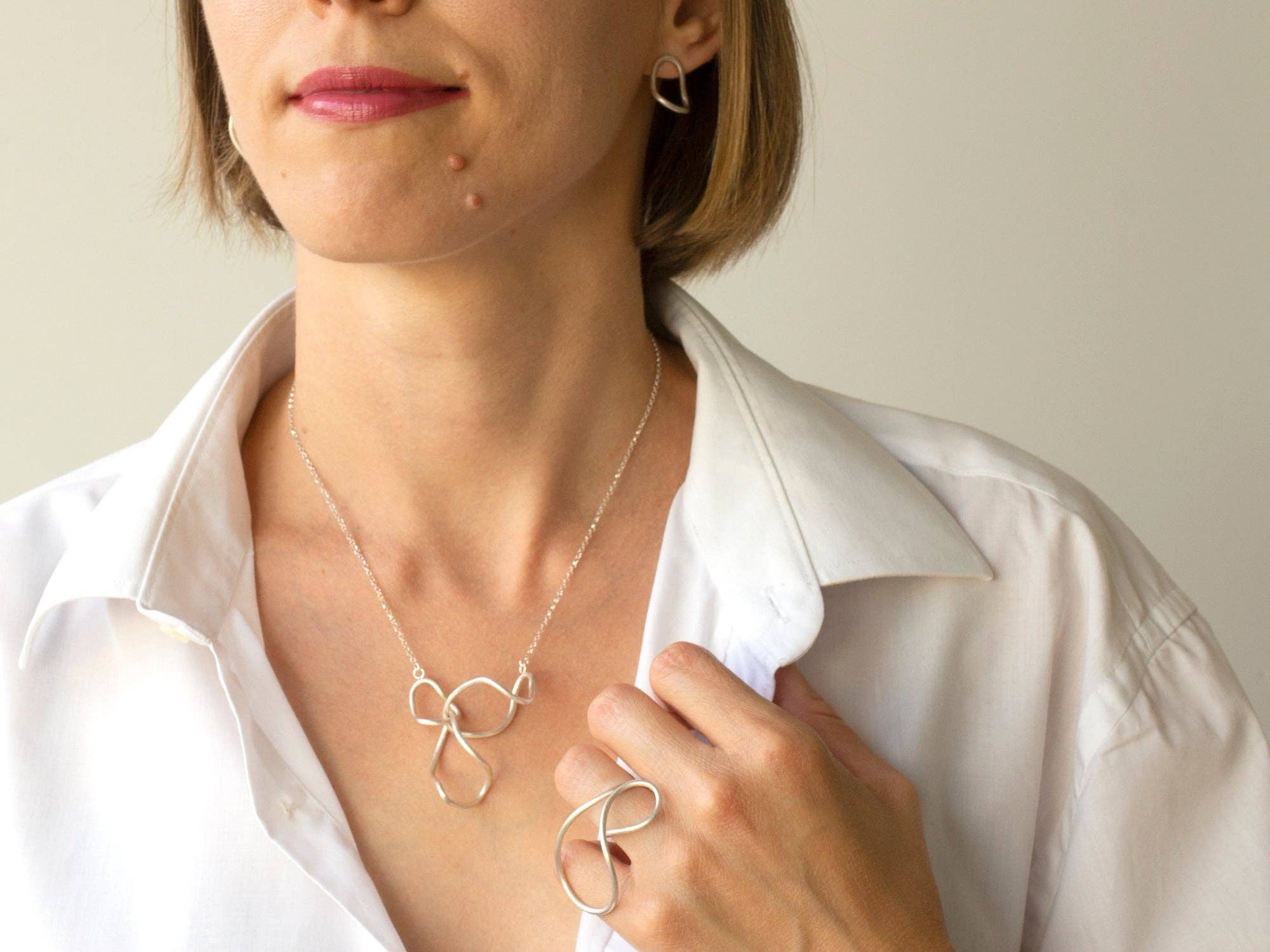 Elina Briede Jewelry – wholesale Hänge-/berlockhalsband – Skulptural länk halsband2