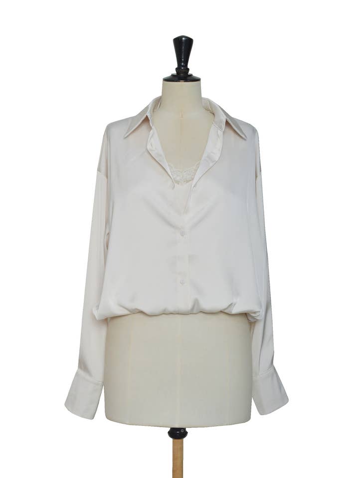 ELLI WHITE - Wholesale Blouse - Women's - Satin blouse with 2-in-1 effect and integrated lace camisole9