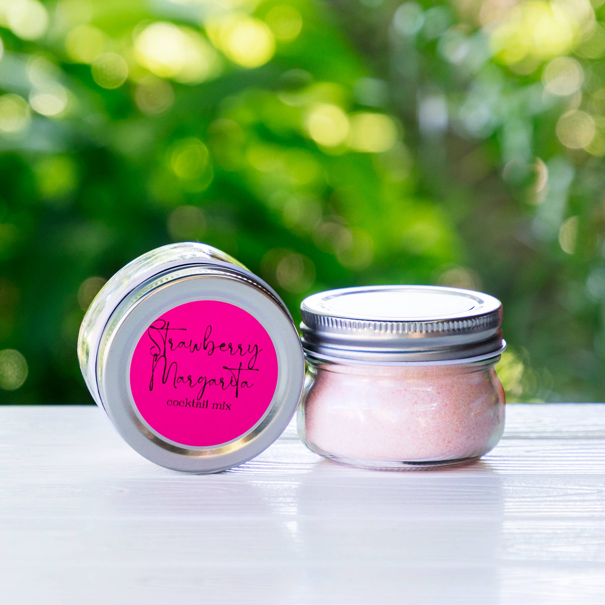 Mixology – Großhandel Cocktailmischung/-sirup – Cocktail-Mixgläser21