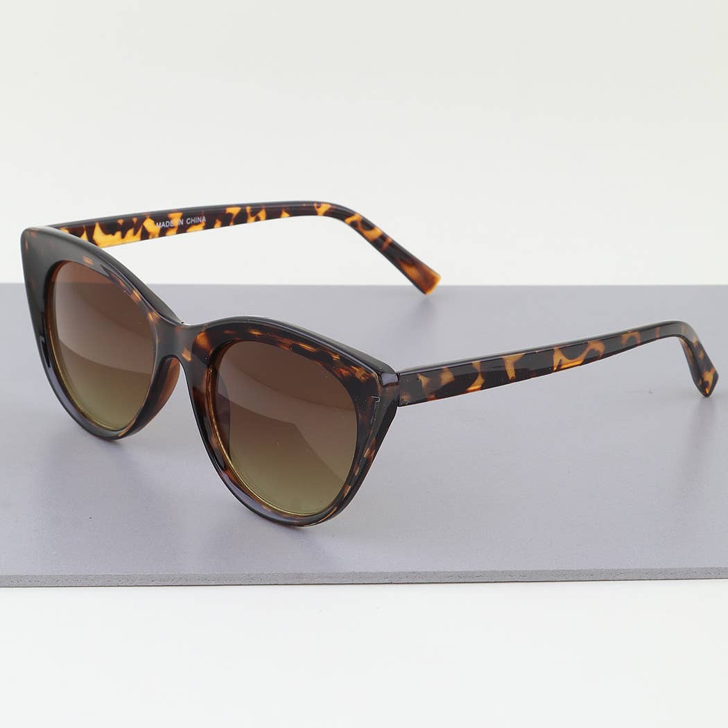 BLANDA Moderna Cateye-glasögon för wholesale på Faire1