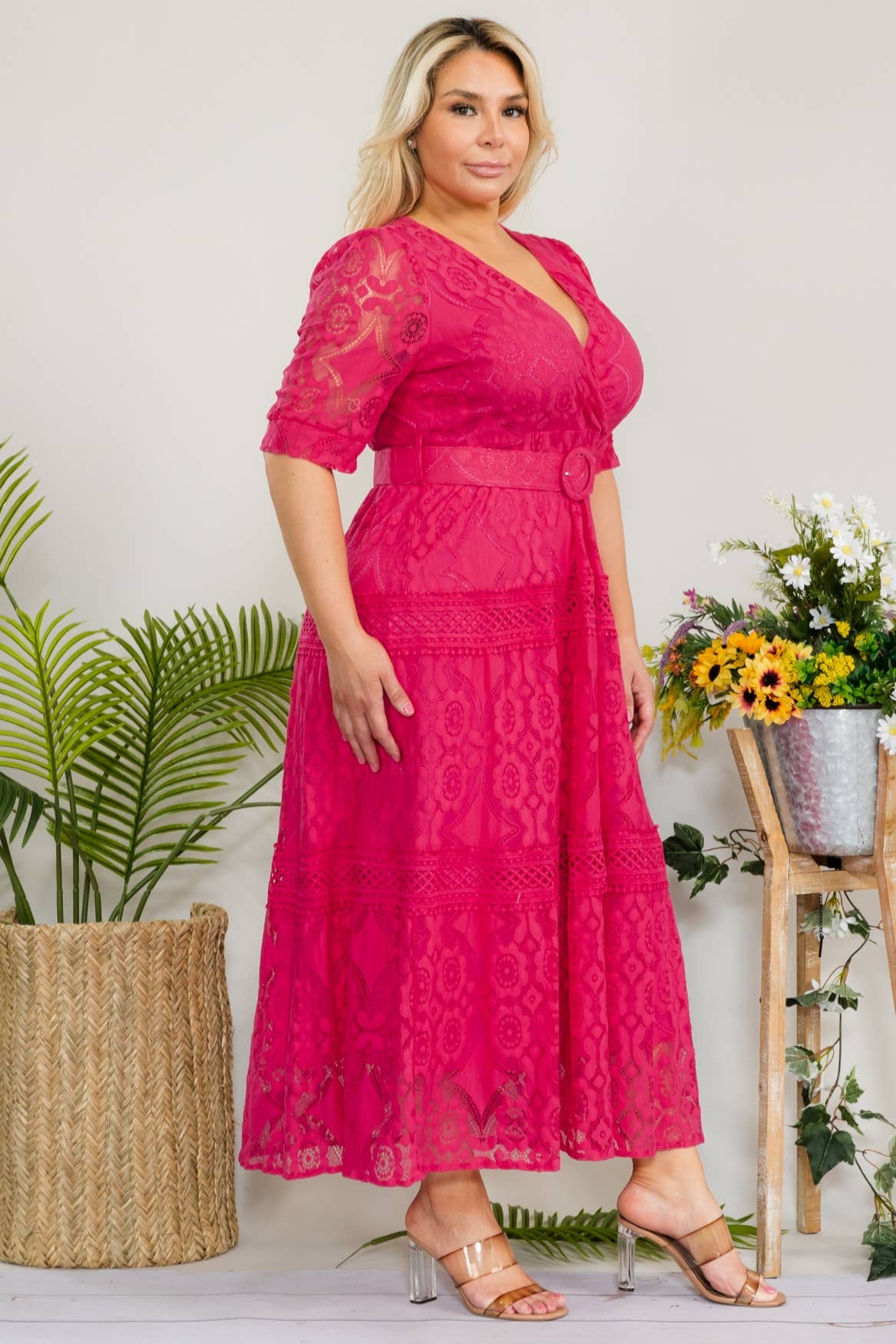 Fashion Space - Venta al por mayor Vestido - Mujer - Vestido maxi de encaje sólido para mujer de talla grande4