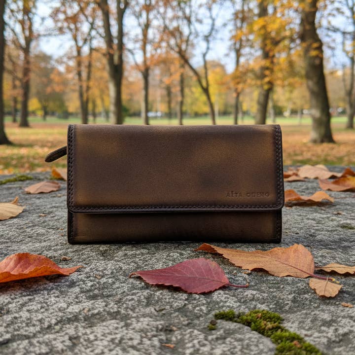 Alta Quero - Wholesale Crossbody Bag - Women's - Textured Brown Leather Essentials Set – Wallets & Crossbody5