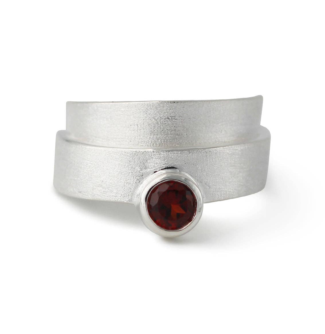 Campur GmbH - Wholesale Single Stone/Solitaire Ring - Silver ring with garnet | Helix
