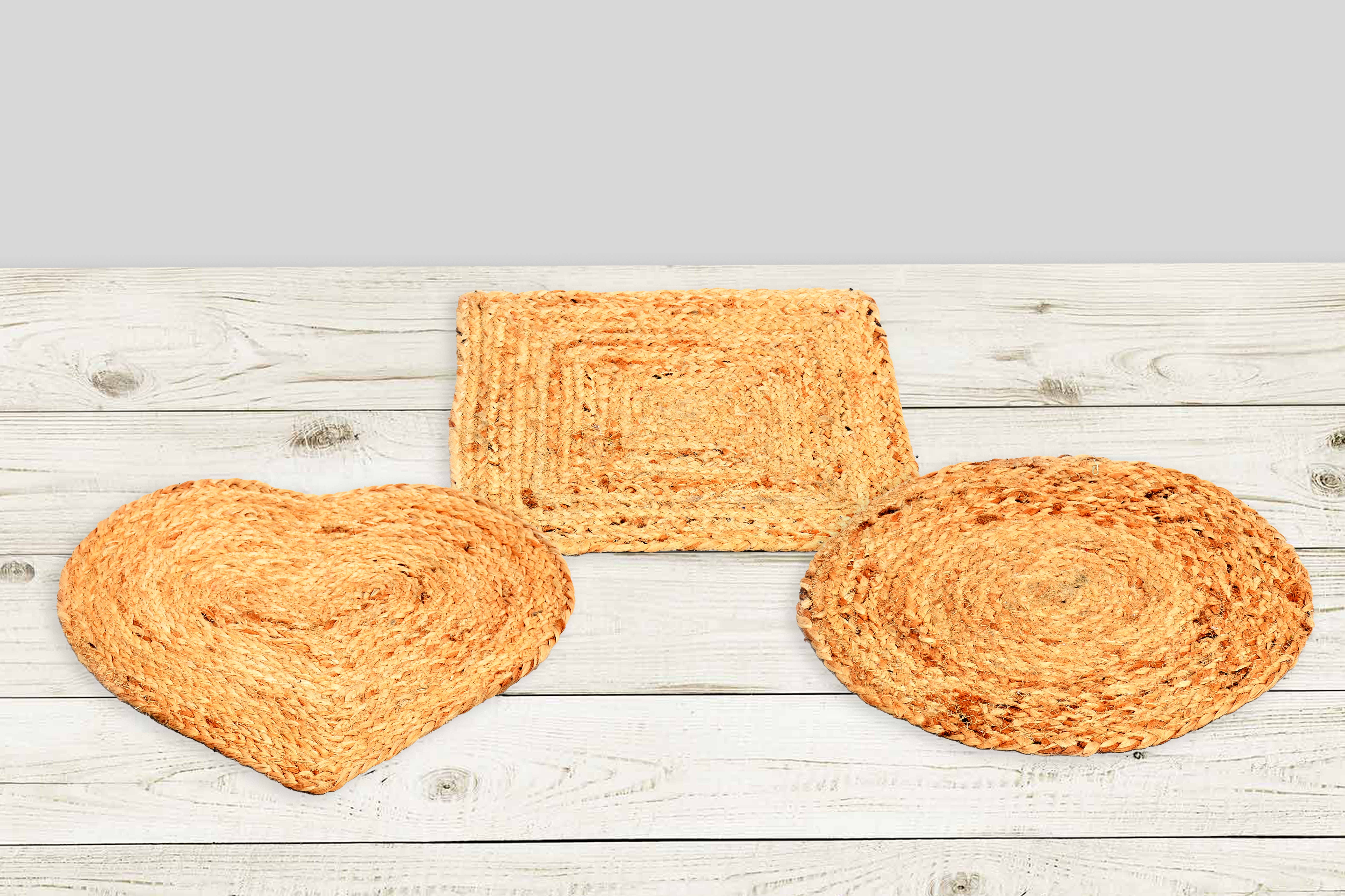 India Handicrafts Inc - Wholesale Placemat - JUTE HEART MAT3