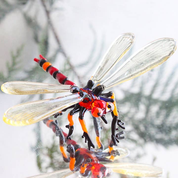 Adamodart - Wholesale Decorative Figurine - Glass dragonfly figure, hand blown insect decor, lampwork