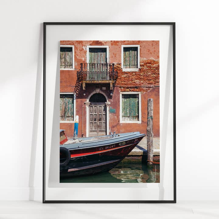 Arte Imprimir Ilhas de Veneza - Vermelho, Terracota e Verde por atacado de Neon Gray