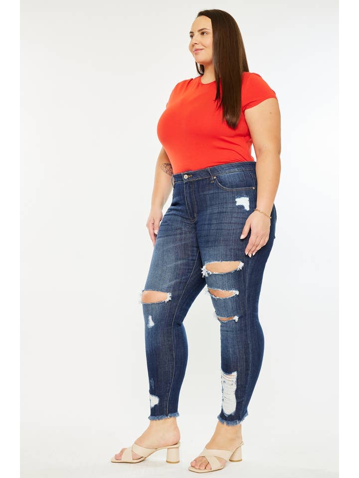 DUNKEL PLUS MID RISE KNÖCHEL SKINNY JEANS für den Großhandel auf Faire