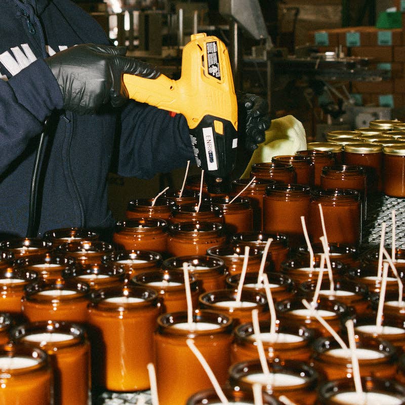 P.F. Candle Co. - Wholesale Jar/Filled Candle - Piñon - 7.2 oz Standard Soy Candle5