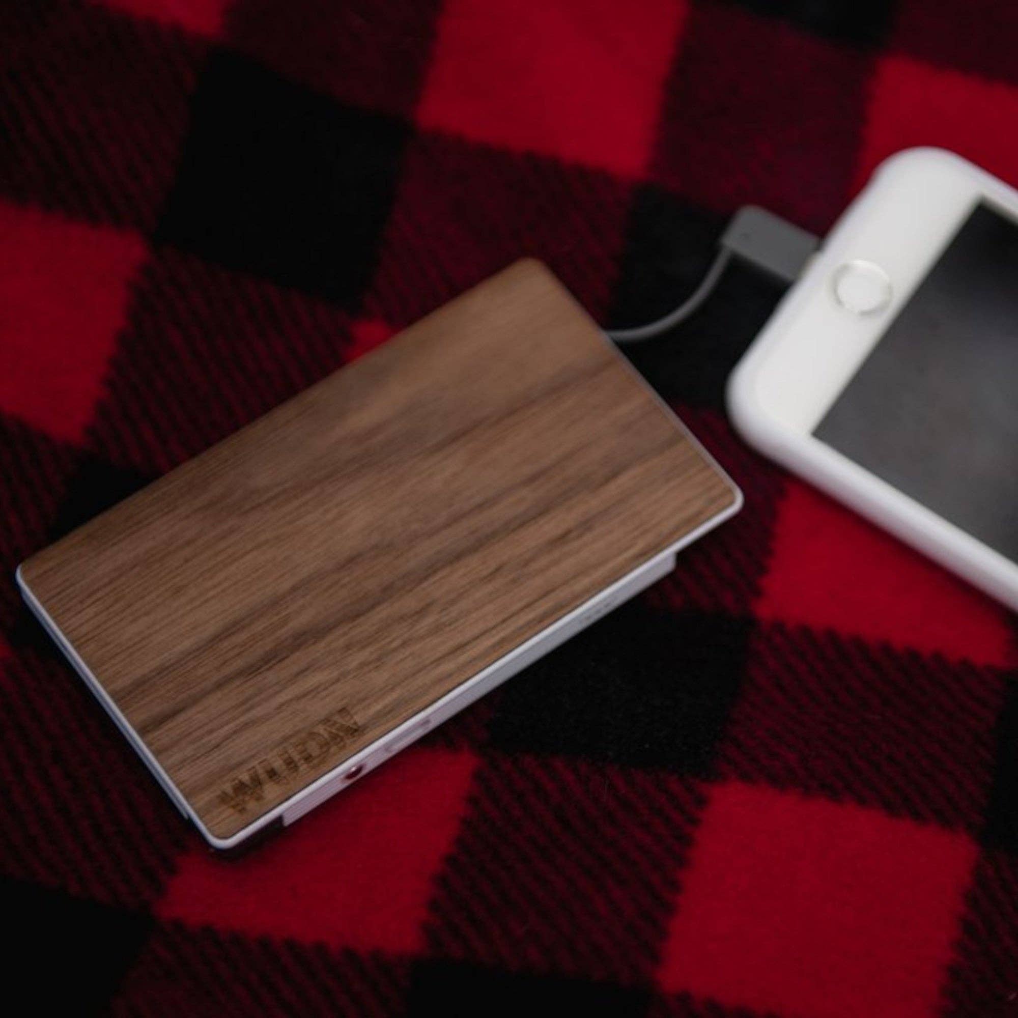 WUDN Handcrafted - Wholesale Portable Charger - Customizable Slim-Dual Wooden Power Bank18