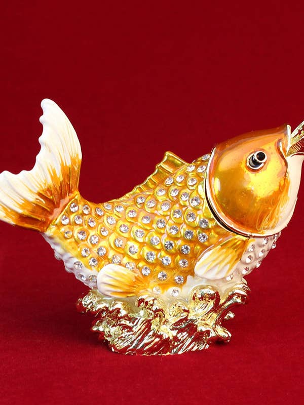 Scatola Portagioie in Smalto e Lega con Pesce Rosso Sputasoldi W1777 per la vendita all'ingrosso da parte di Ole