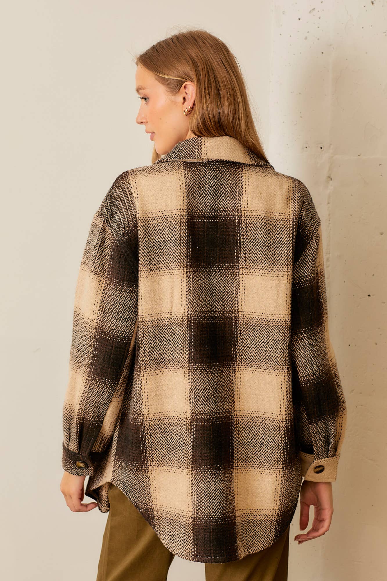 Polagram by Wellmade USA - Vente Veste – femme - VESTE À CARREAUX À COL BOUTONNÉ4