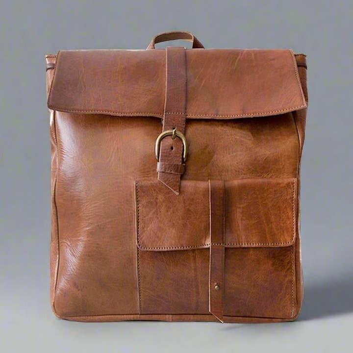 Vierkante Leren Rugzak - Lichtbruin voor wholesale door Artisan Stories