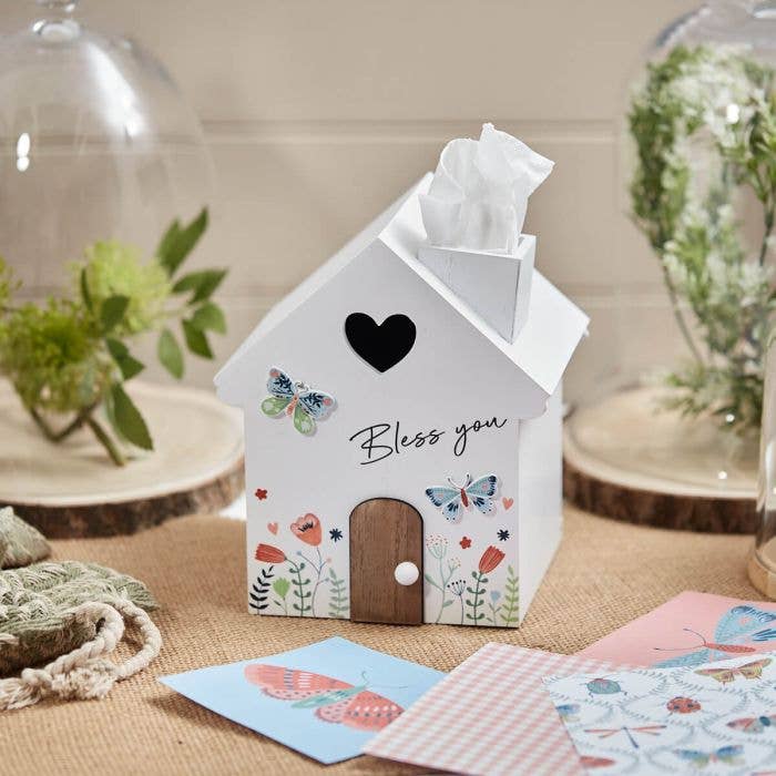 Langs – Caixa de lenços por atacado – Caixa de Lenços em Madeira Branca com Porta Castanha e Casa de Borboletas Florais 3D0