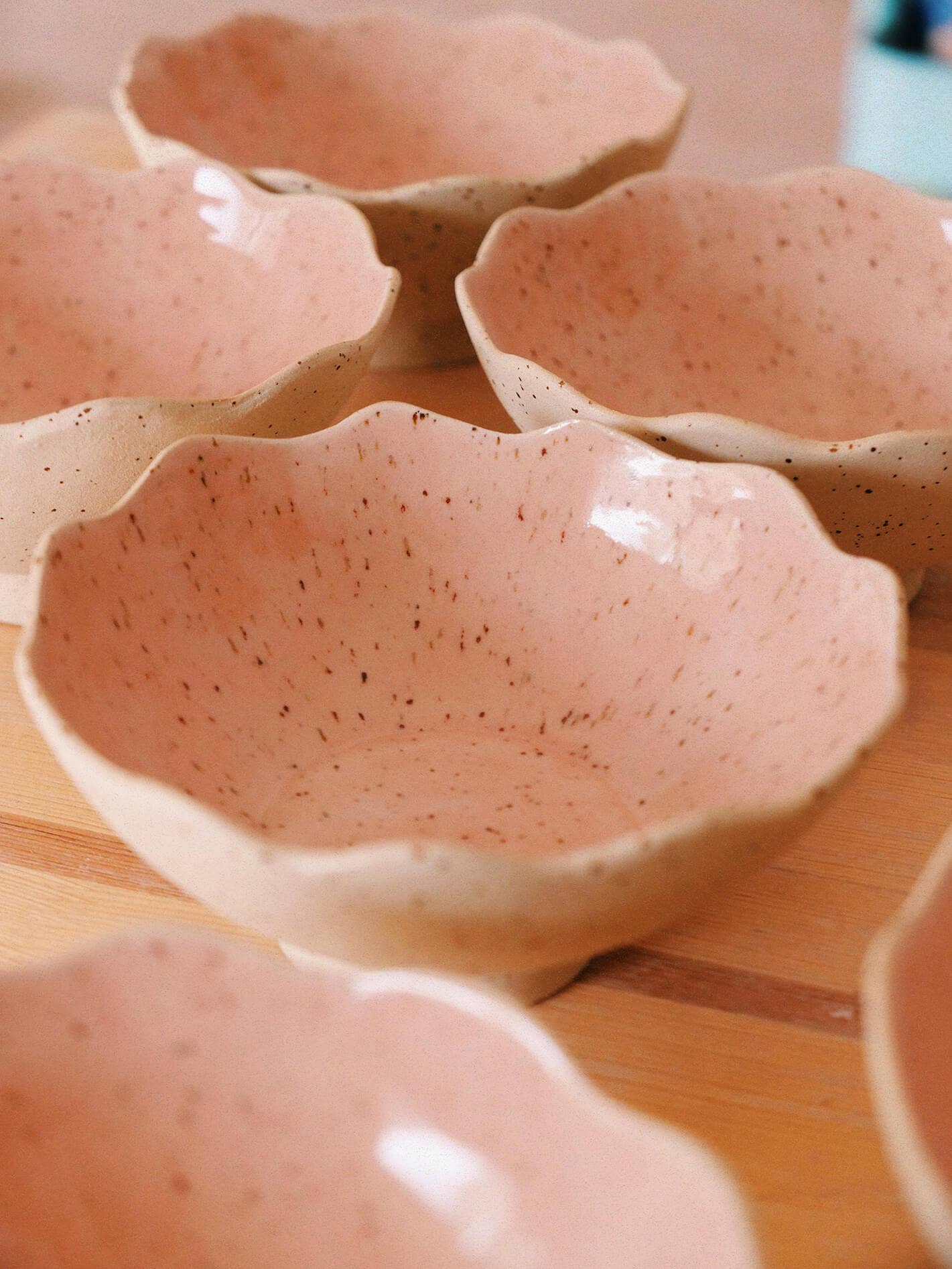 Ohyoko ceramics - Wholesale Serve Bowl - Handmade ceramic stoneware bowls with waves6