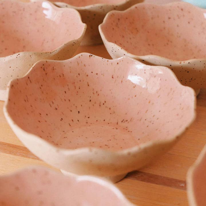Ohyoko ceramics - Wholesale Serve Bowl - Handmade ceramic stoneware bowls with waves6