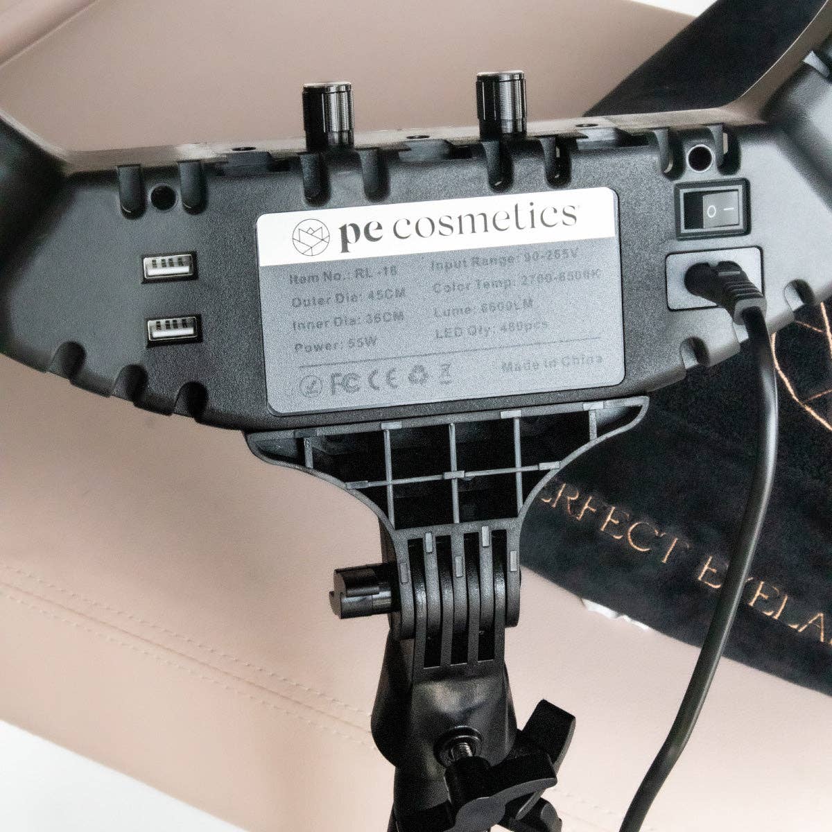 PE Cosmetics - Wholesale Accent/Desk Lamp - Ring Light (LED)2