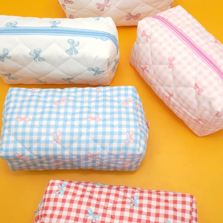 JOSSLYN by wall to wall - Wholesale Makeup/Cosmetic Bag - QUILTED COTTON CHECKER BOW COSMETIC POUCH BAG | 40P5691