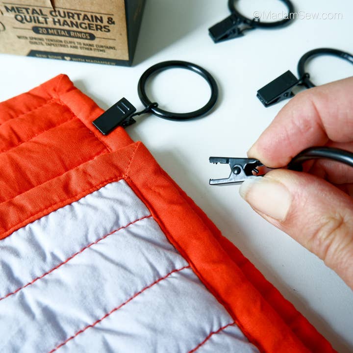 Madam Sew - Wholesale Clothes hangers - 20pc Curtain and Quilt Tapestry Metal Hanger Home Decor8