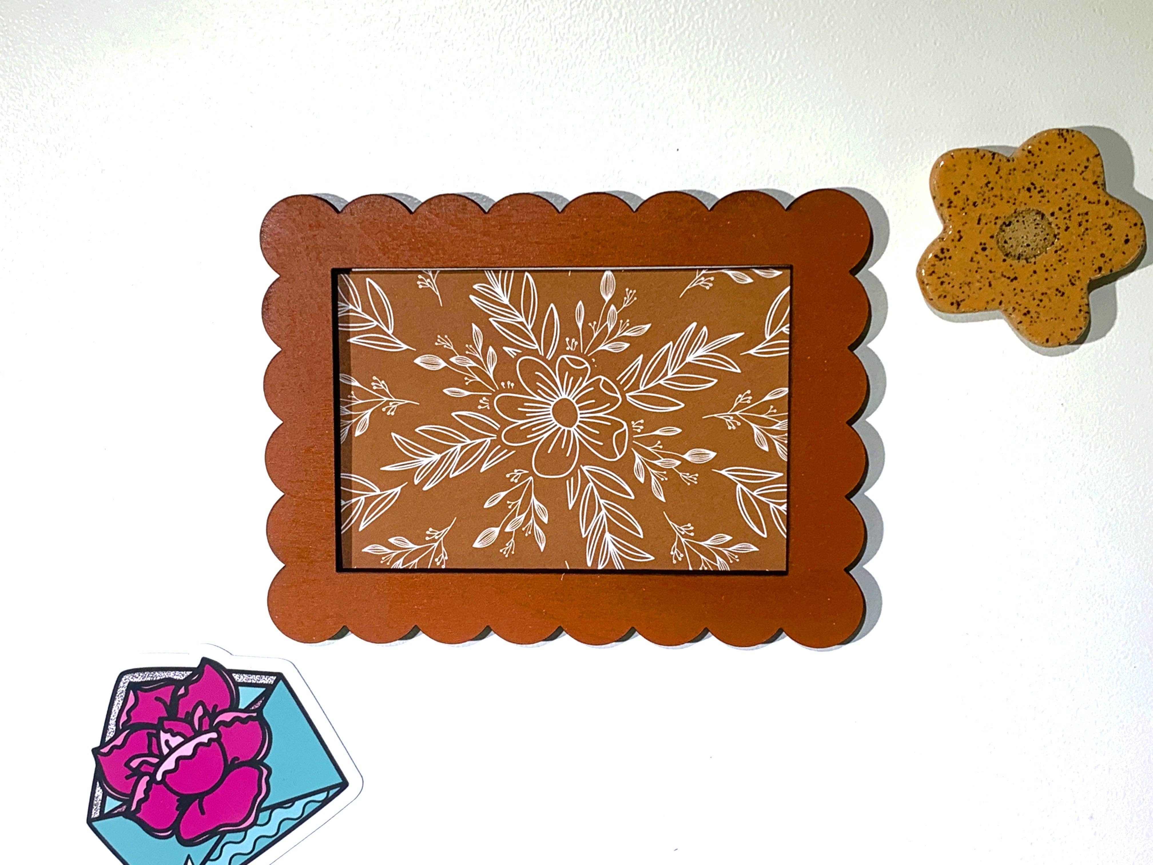 Tusk and Temperance - Wholesale Picture Frame - Wooden Scallop Magnet Frames1