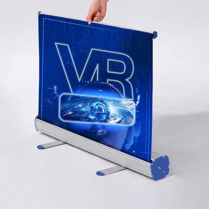 FIXTUREDISPLAYS - Vendita all'ingrosso Striscione - Supporto per banner avvolgibile verticale retrattile in lega di alluminio portatile 31,5"W X 80"H 221631