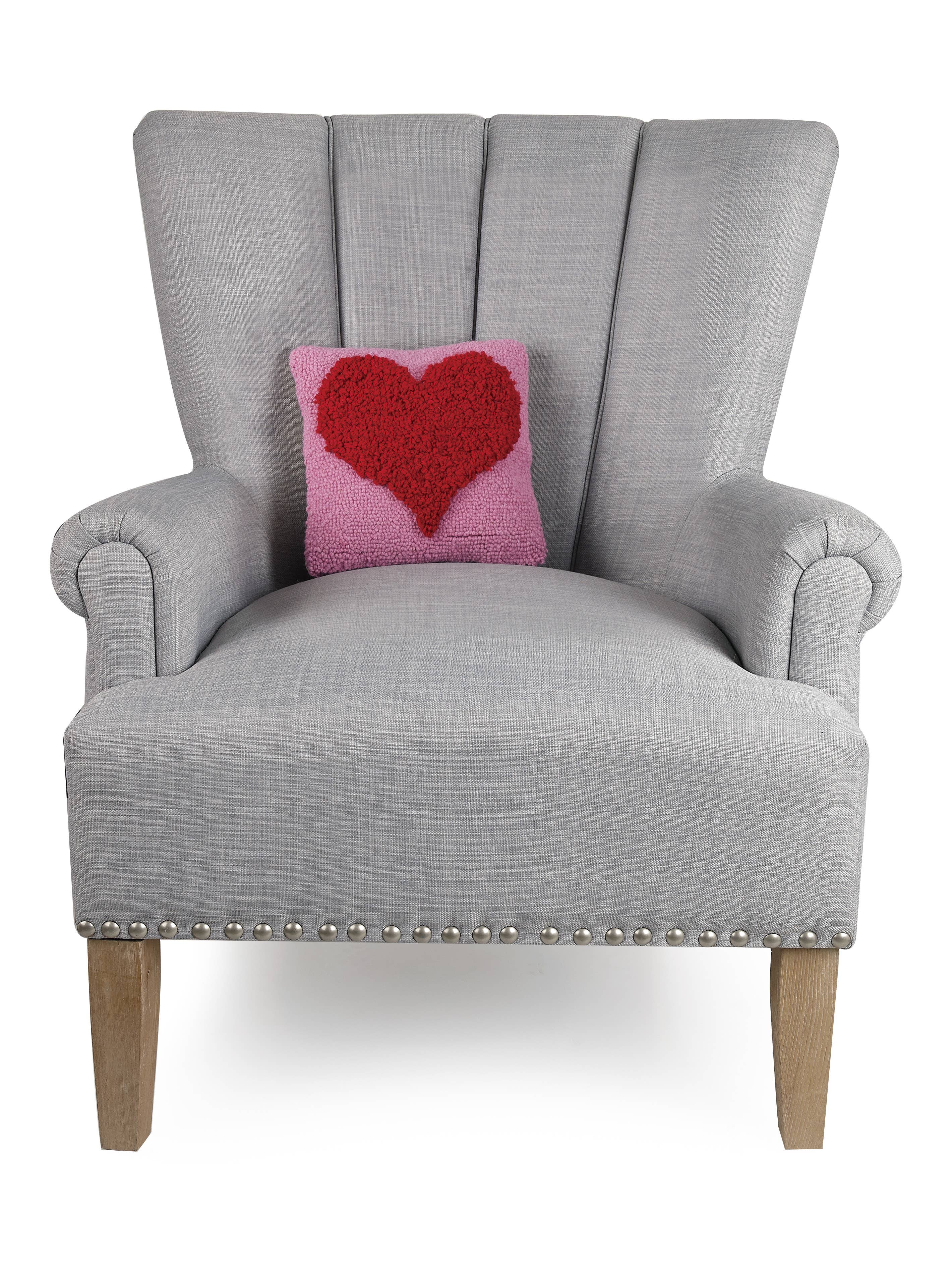 Peking Handicraft – wholesale Throw/decorative pillow – Looped Heart Hook Pillow1