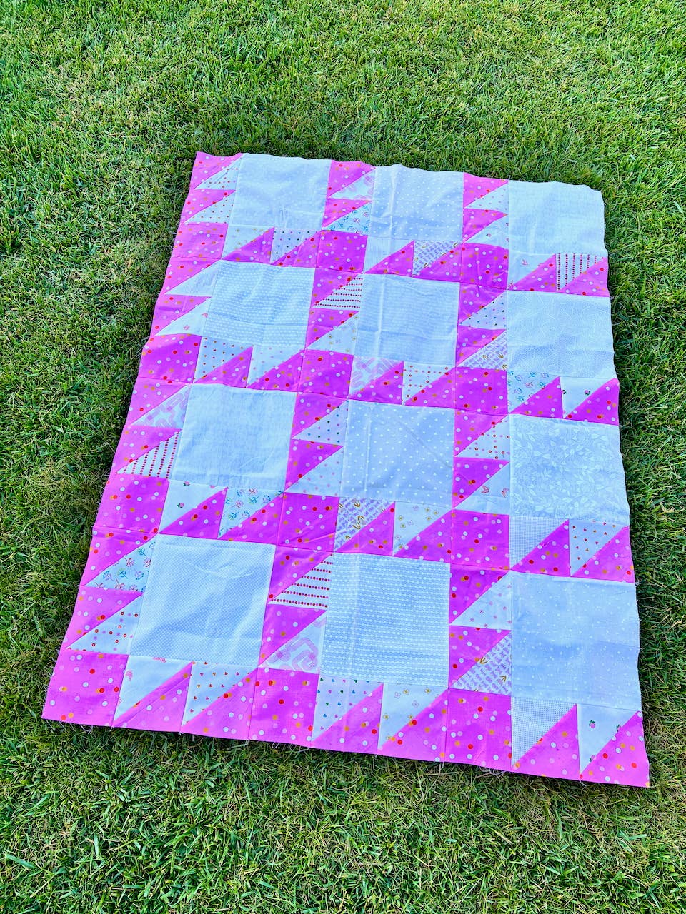 AllisonRamsing.com - Wholesale Craft Supplies - Layer Cake Bear Paws Quilt Pattern - Printed8