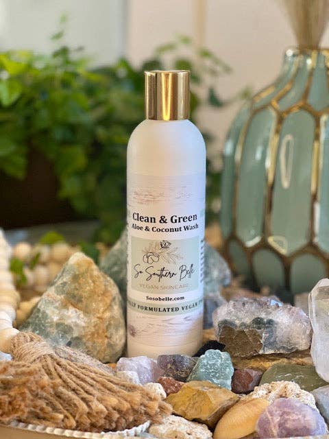 Clean & Green - Aloe & Coconut Body Wash for wholesale by So Southern Belle