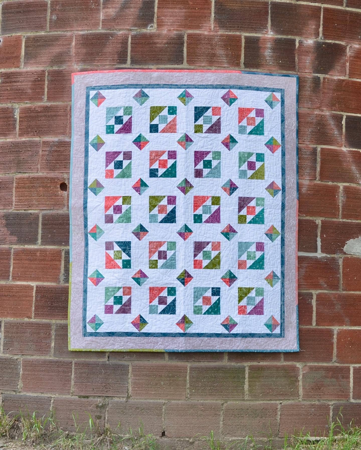 Purple Daisy Quilt Designs - Wholesale Quilt - Quinn Quilt Pattern3