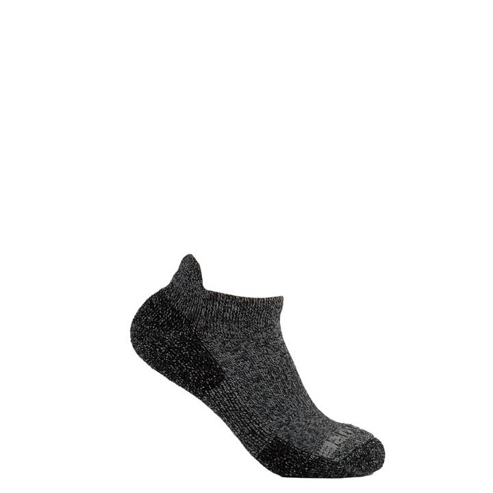 Explorez la chaussette micro de poids moyen pour la vente par Altera Alpaca