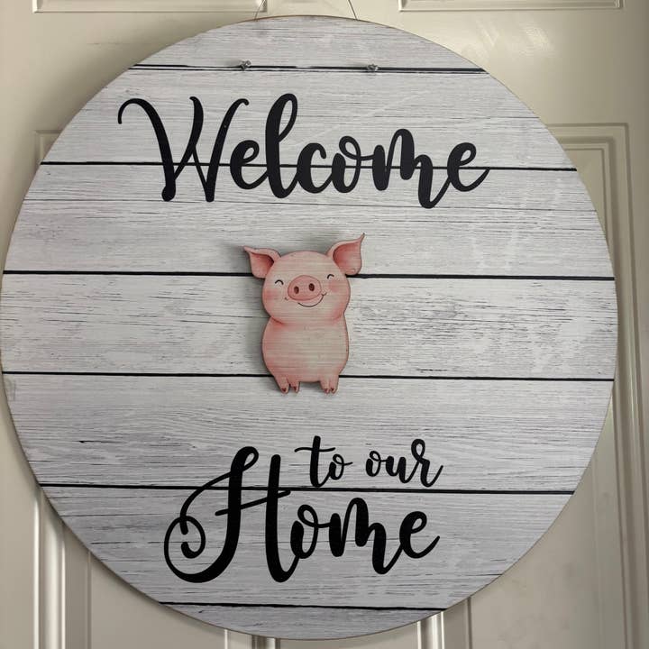 Insérer un cochon heureux pour la vente par Birch and Boulder LLC