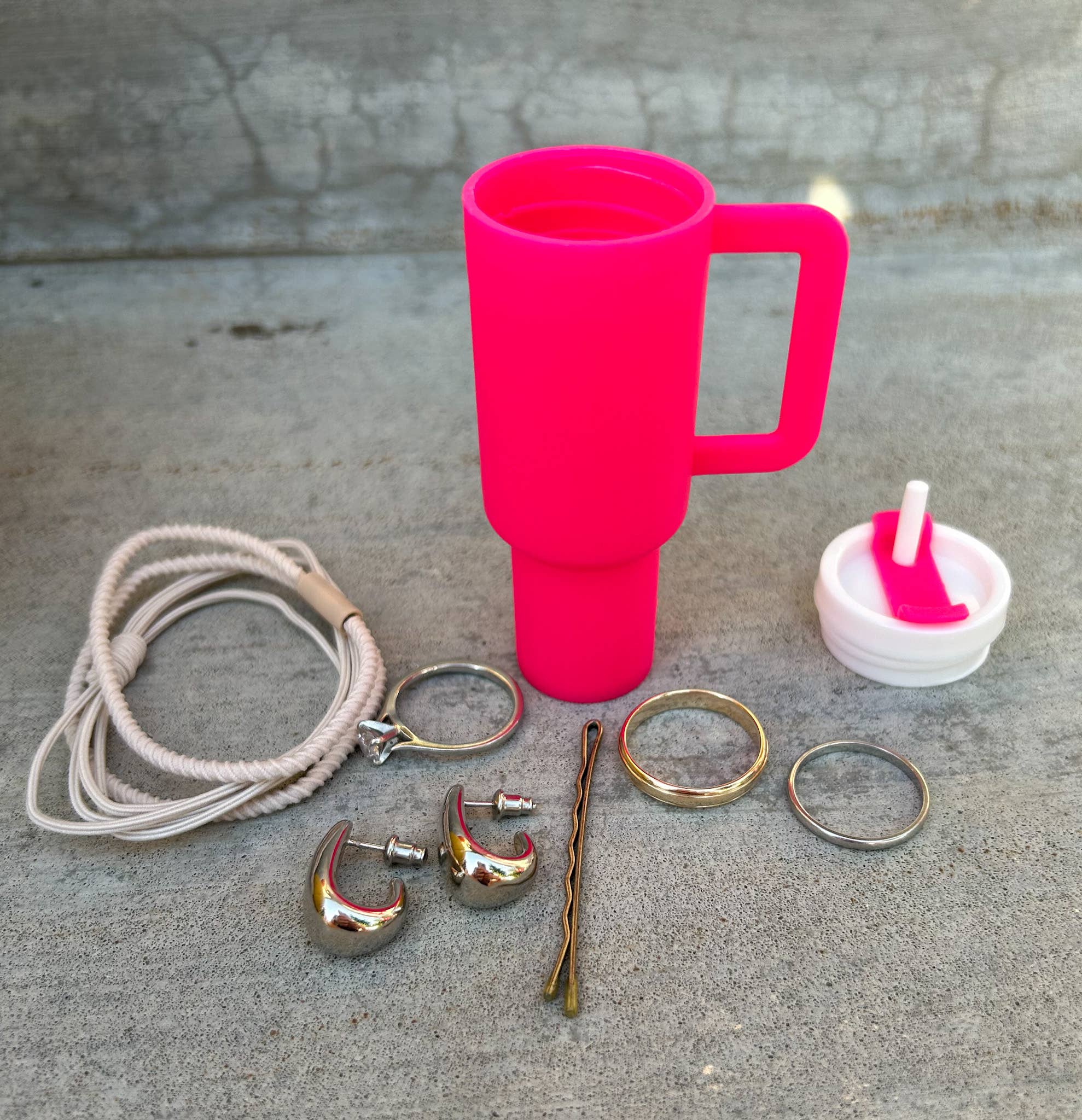 JILLIAN INK LLC - Wholesale Keychain - Unisex - Plastic Tumbler Keychain with Removable Lid 12
