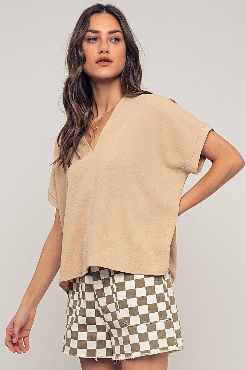 Urban Daizy - Wholesale Blouse - Women's - Relaxed V-Neck Top with Folded Sleeves25