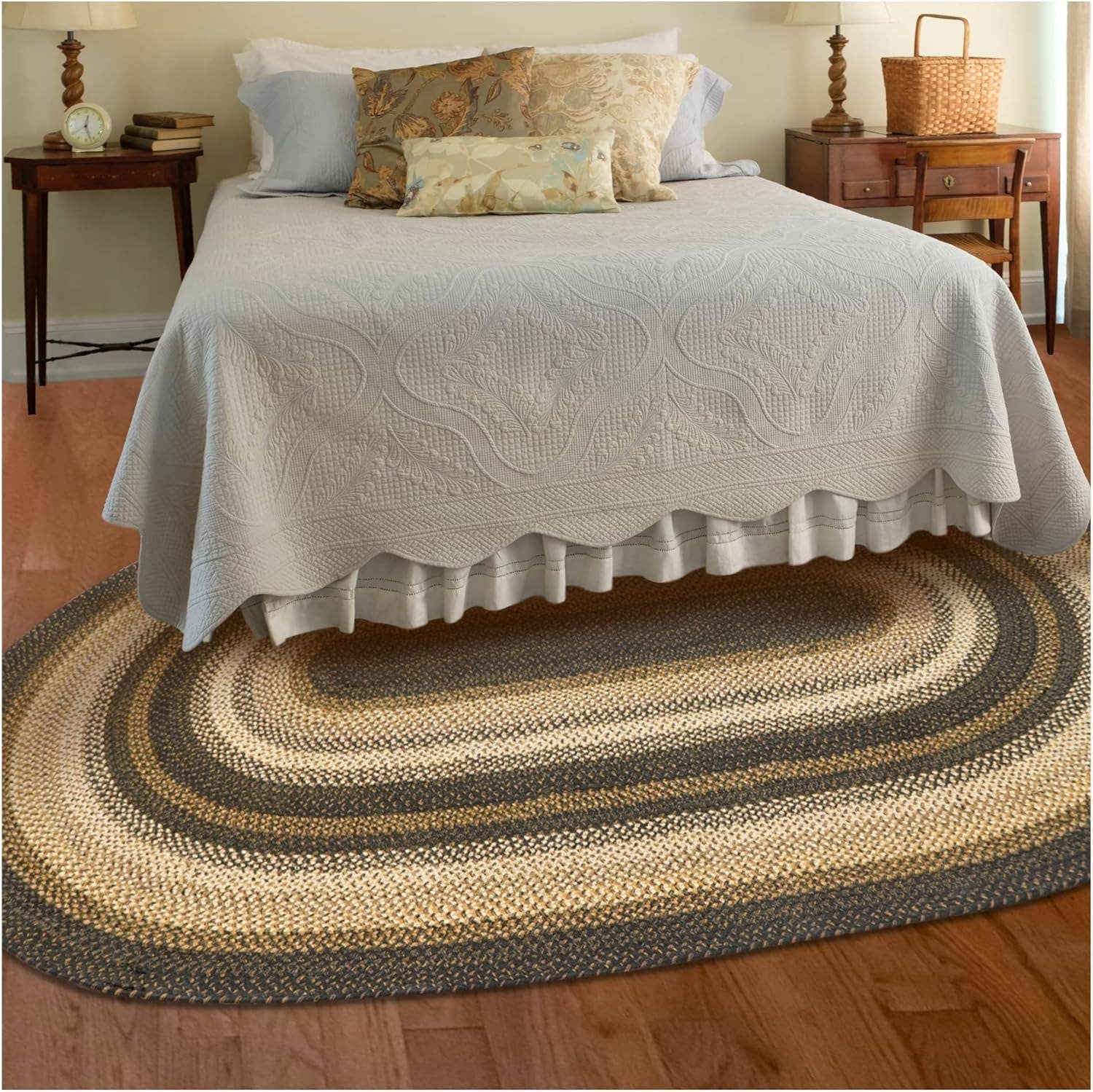 Homespice Decor – wholesale Area rug – Kilimanjaro Non-Shedding Jute Braided Rugs, Black and Tan7