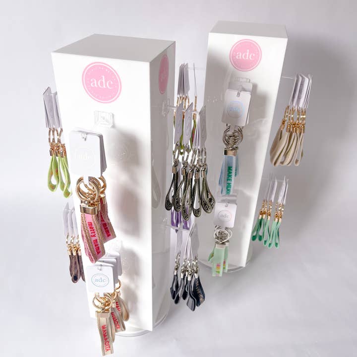 TORRE EXPOSITORA DE LLAVEROS para venta al por mayor de AshleighDesignCo