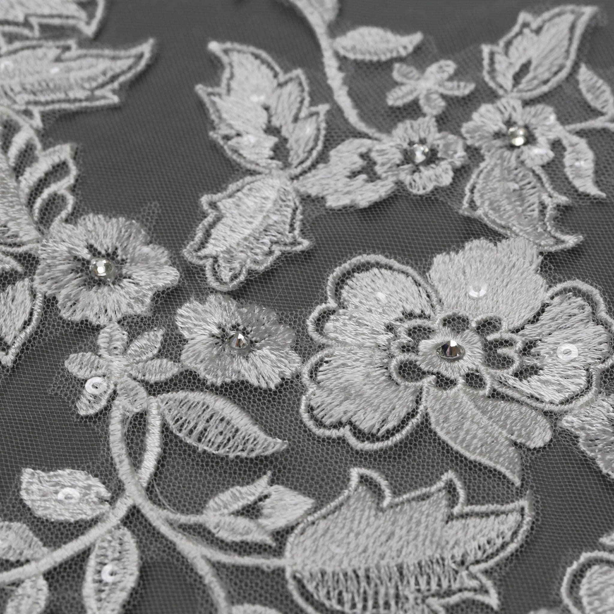 Farinosa Bridal – Véu - Mulher por atacado – Véu de noiva bordado em renda floral com strass, 3,05 m5