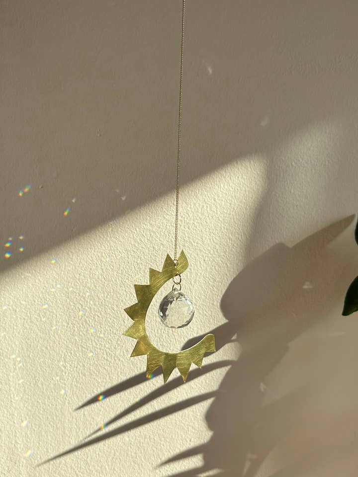 Spiked sun catcher, Modern Kinetic Wall Hanging Decor for wholesale by Ombra & Luce