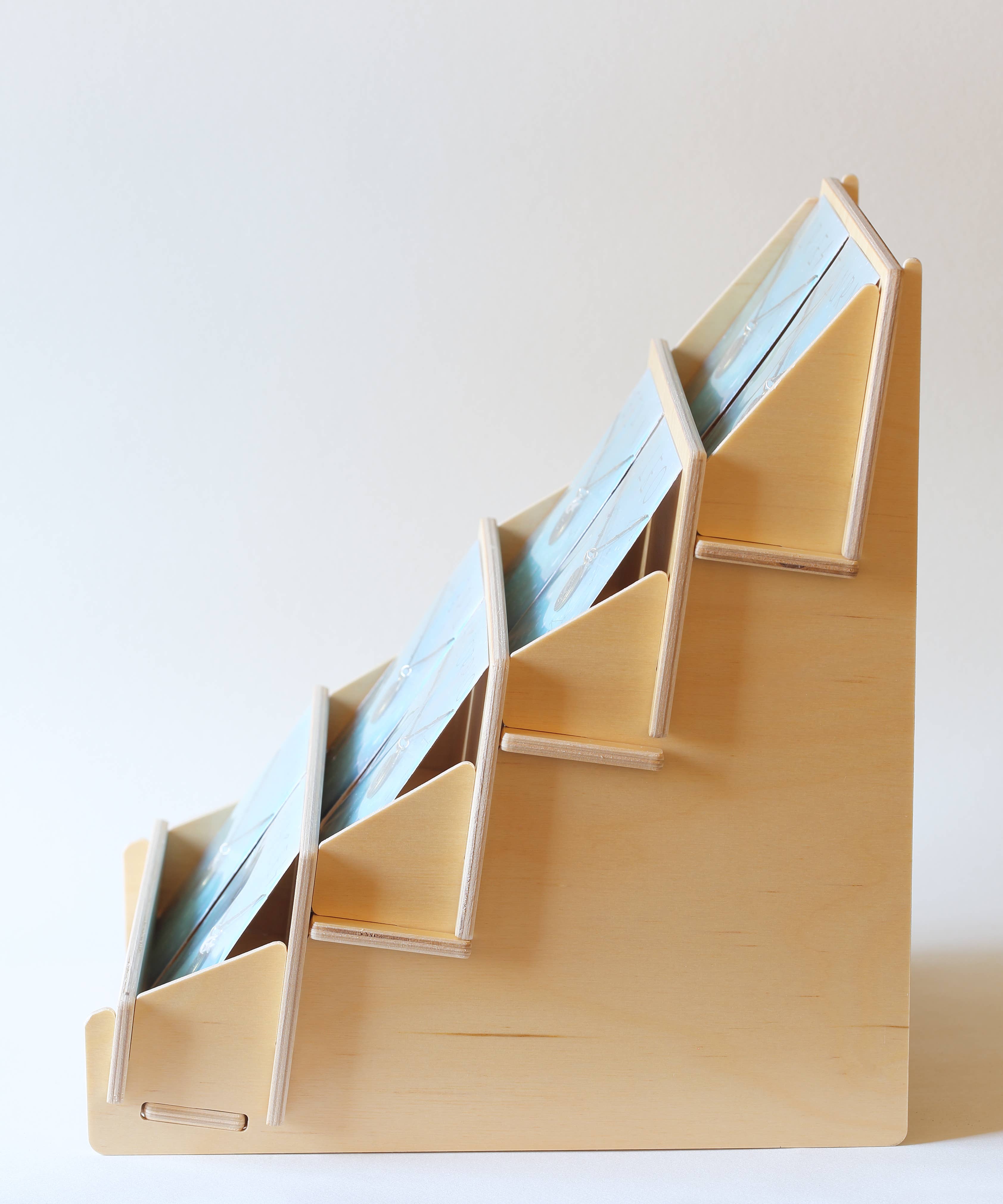 Amano Studio - Vente Supports et présentoirs à bijoux - Présentoir de marque pour bijoux cardés1