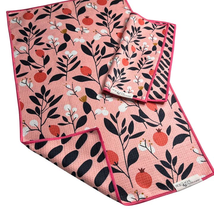 Project Home DIY / Towel Collective - Wholesale Tea Towel - Pom-tastic | Reversible Towel